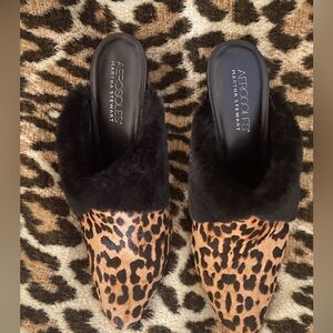 Aerosoles Leopard print shoes